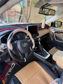 تويوتا راف 4